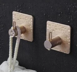 Merkloos Zelfklevende Handdoekhaakjes - Set Van 4 - Goud Kleurig - Voor Badkamer Of Keuken | Handdoekhaakjes Rvs | Handdoekhaakjes Goud Zelfklevend | Handdoekhaak Goud | Handdoek -Badkamerartikelen Winkel 1200x1118 1