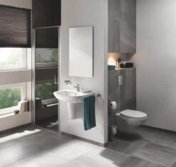 GROHE Bau Cosmopolitan Toiletborstelset -Badkamerartikelen Winkel 1200x1140 6