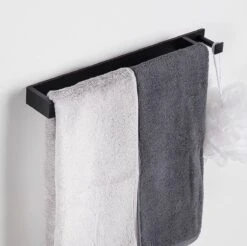 Home4u® - Handdoekrek Badkamer - Handdoekstang - Handdoekenrek Badkamer - 40CM - Met Hanger -Badkamerartikelen Winkel 1200x1193 5