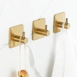 Merkloos Zelfklevende Handdoekhaakjes - Set Van 4 - Goud Kleurig - Voor Badkamer Of Keuken | Handdoekhaakjes Rvs | Handdoekhaakjes Goud Zelfklevend | Handdoekhaak Goud | Handdoek -Badkamerartikelen Winkel 1200x1198 11