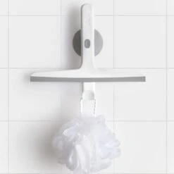 EasyStore Slimline Squeegee Douche Wisser, Met Ophanghaak - Joseph Joseph -Badkamerartikelen Winkel 1200x1200 1234