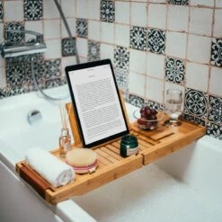 RelaxTub® Badplank - Badplank Voor In Bad - Badrek - Verstelbaar - Anti Slip - Badplank Bamboe - Badplank Hout - Badrekje Inclusief Boekenhouder, Tablethouder & Spiegel 19 RelaxTub® Badplank - Badplank Voor In Bad - Badrek - Verstelbaar - Anti Slip - Badplank Bamboe - Badplank Hout - Badrekje Inclusief Boekenhouder, Tablethouder & Spiegel -Badkamerartikelen Winkel 1200x1200 2157