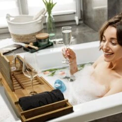 Regno Badplank Voor In Bad - Met Badkussen - Uitschuifbaar En Waterbestendig Badrek - IPad En Glashouder -Badkamerartikelen Winkel 1200x1200 2206