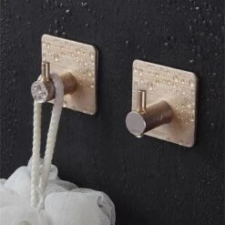 Merkloos Handdoekhaakjes 4 Set Zonder Boren - RVS - Goud - Vierkant Zelfklevend - Badjas - Theedoek Hanger Keuken Badkamer Handdoek Haakjes -Badkamerartikelen Winkel 1200x1200 636