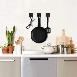 Merkloos Roestvrijstalen Handdoekhaakjes | 3M™ Zelfklevend | 4 Stuks | Mat Zwart | Wandhaak | Ophanghaken | Plakhaakjes | Haakjes | Badkamer | Keuken | RVS 12 Merkloos Roestvrijstalen Handdoekhaakjes | 3M™ Zelfklevend | 4 Stuks | Mat Zwart | Wandhaak | Ophanghaken | Plakhaakjes | Haakjes | Badkamer | Keuken | RVS -Badkamerartikelen Winkel 1200x1200 674