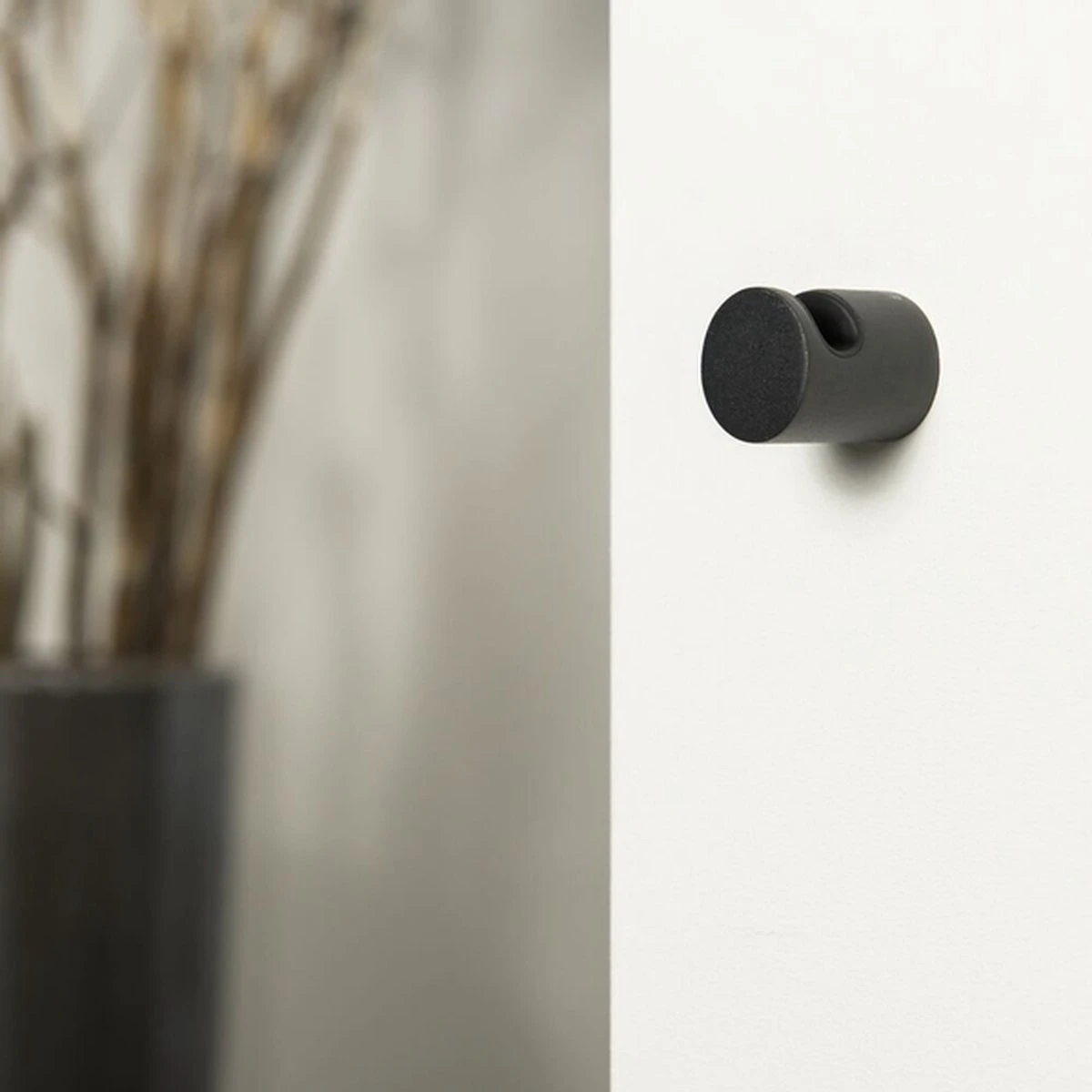 Tiger Bold - Handdoekhaak Medium - ø 2,9 Cm - Zwart 9 Tiger Bold - Handdoekhaak Medium - ø 2,9 Cm - Zwart - Afbeelding 7