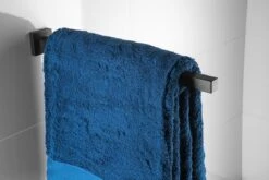 Sagittarius One 400S1-B Handdoekrek Zwart | Handdoekrek Badkamer | Handdoekenrek Zwart | Handdoekenrek Badkamer | Handdoekstang Zwart 40 Cm | Handdoekhouder Zwart -Badkamerartikelen Winkel 1200x800 21