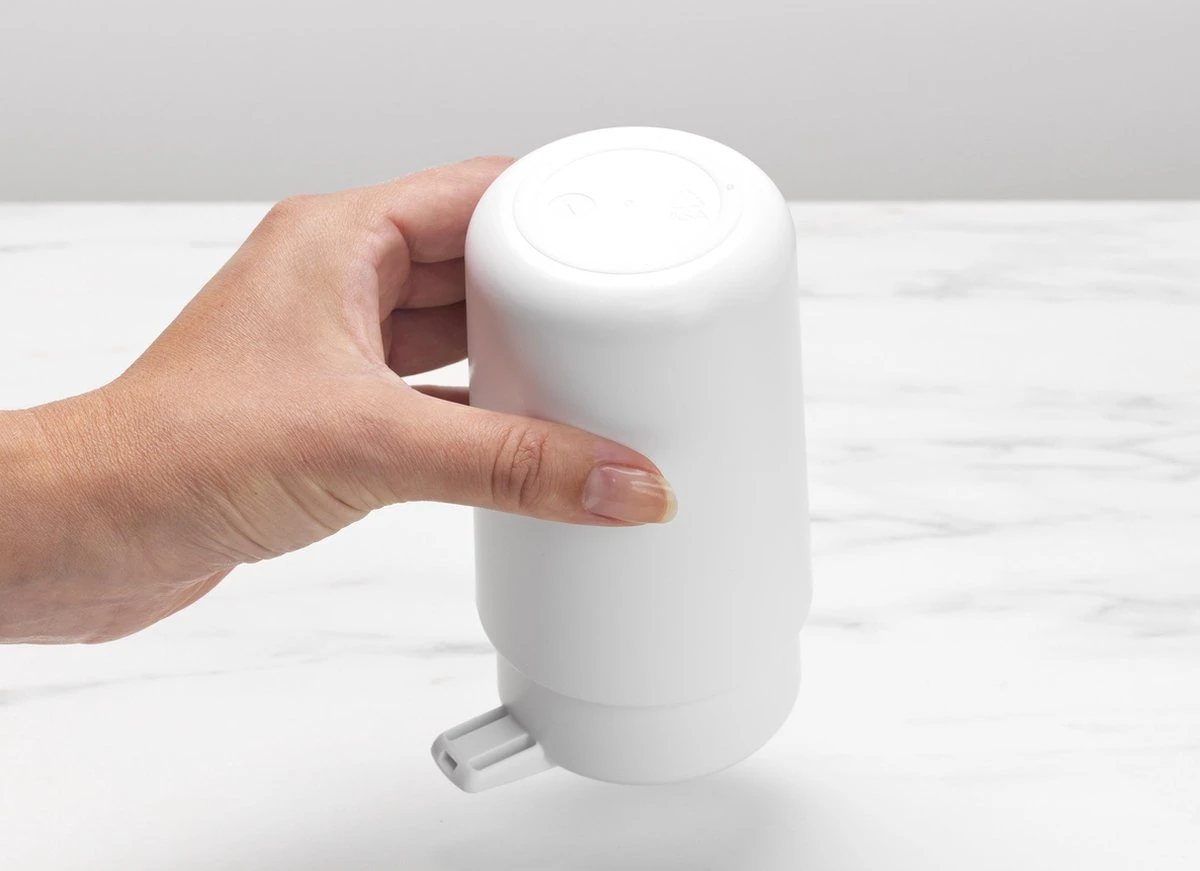 Brabantia ReNew Zeepdispenser - 250 Ml - White 9 Brabantia ReNew Zeepdispenser - 250 Ml - White - Afbeelding 7