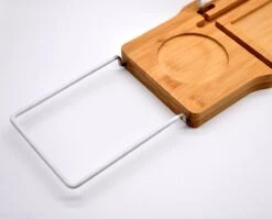 Badrek Bamboe Met IPAD Houder Galeara - Tablethouder - Telefoonhouder - Anti-slip Krasbescherming Badcaddy Badkuiprekje - Badrekje Uitschuifbaar Bamboe Hout -Badkamerartikelen Winkel 1200x966 3