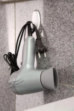 Tesa Powerstrips Haken Large - Wit - 2 Stuks -Badkamerartikelen Winkel 799x1200 4