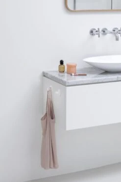 Brabantia ReNew Handdoekhaakjes - 2 Stuks - White -Badkamerartikelen Winkel 799x1200 5